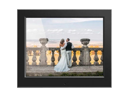 8" Slim Digital Photo Frame with Auto Slideshow (1024 X 768 Resolution, 4:3 Aspect Ratio)